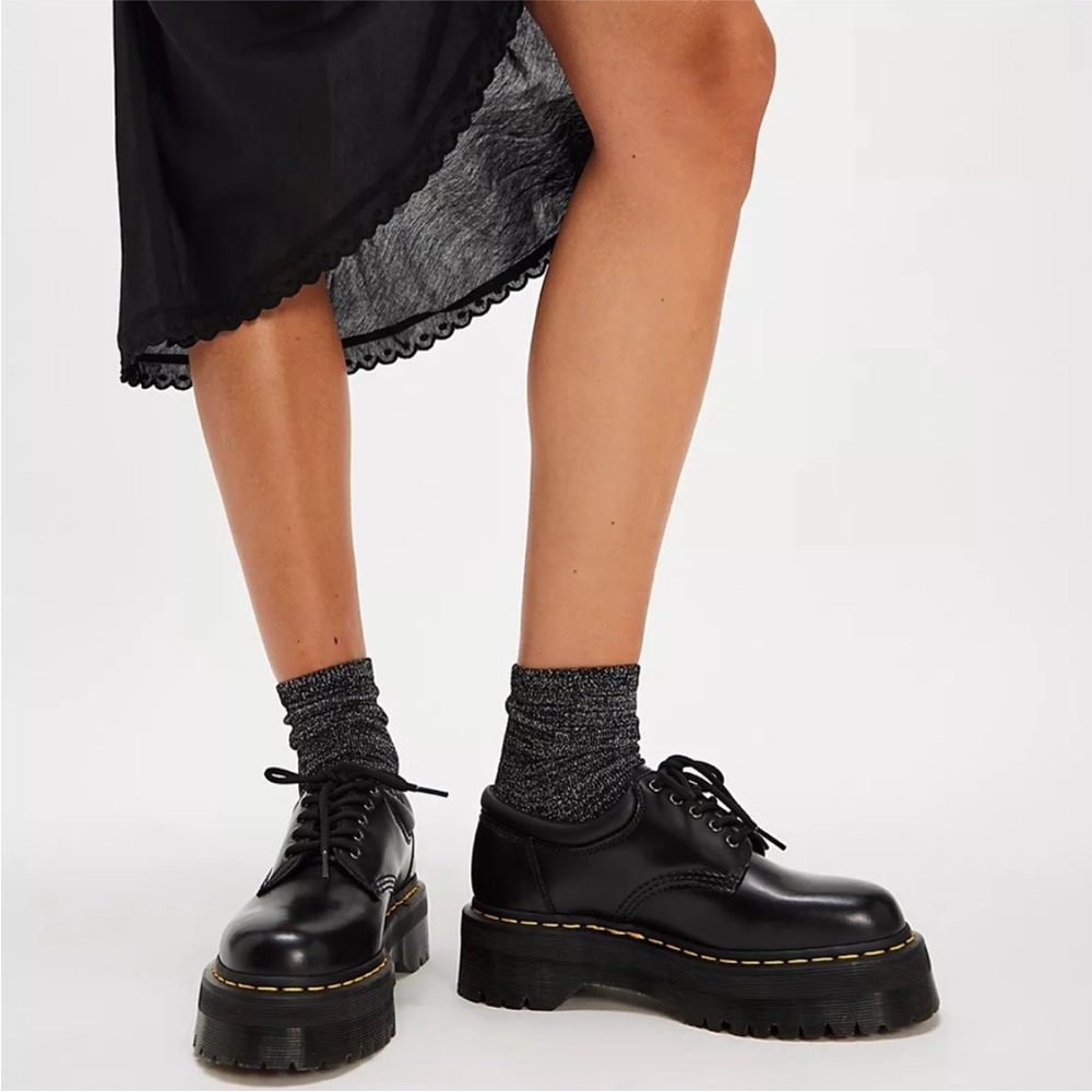 DR MARTENS 8053 Black Shiny Leather Platform Casual Shoes Size 6 LNC EUC - Picture 3 of 12